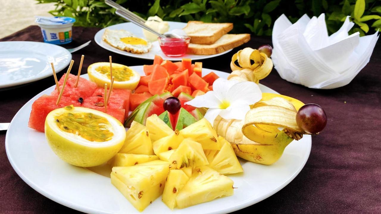 Madiha Surf House Lanka Hotel Матара Екстериор снимка