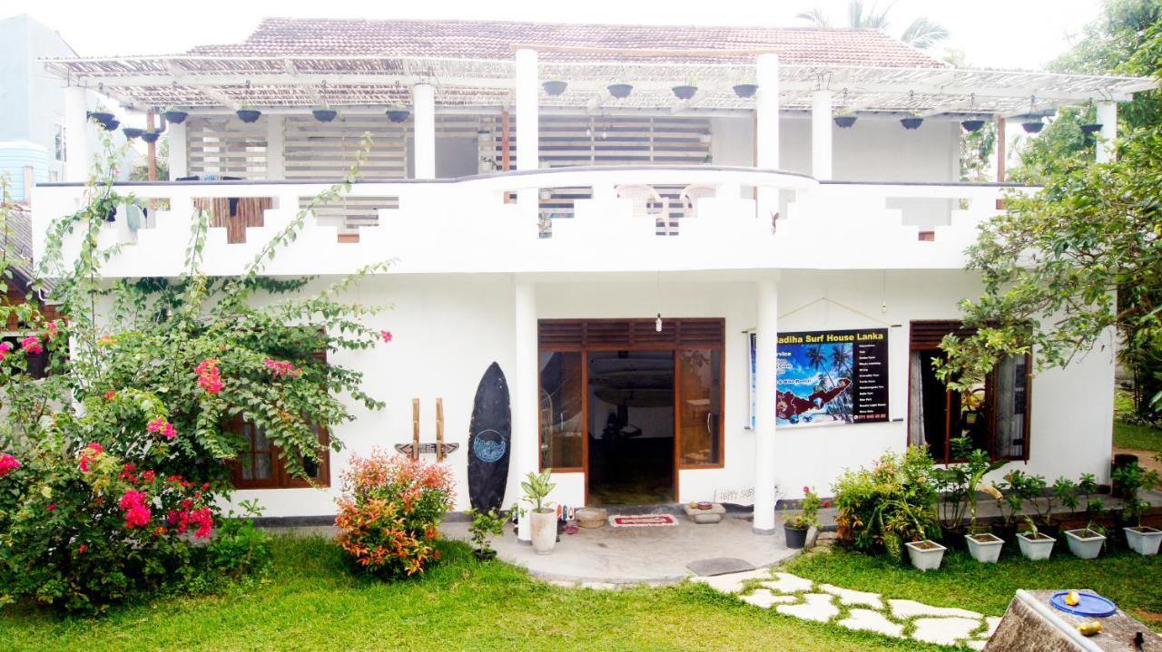 Madiha Surf House Lanka Hotel Матара Екстериор снимка